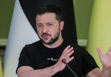 Após pressão de líderes africanos, Zelensky cobra retirada de tropa russa para 