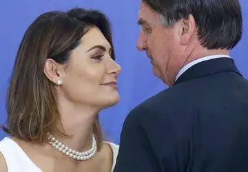 Michelle Bolsonaro será intimada a depor à Polícia Federal 