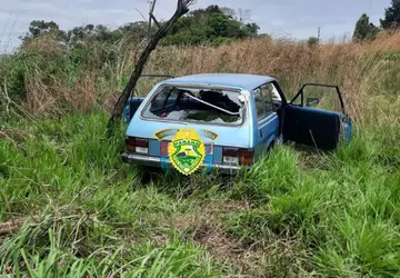 Motorista morre após ser atingido por peça que se soltou de caminhão, em Wenceslau Braz