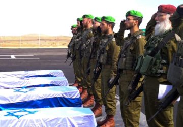 Israel recebe corpos de quatro reféns assassinados pelo Hamas