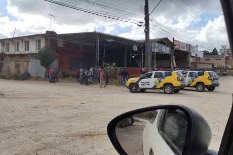 Homem morre em confronto com policiais em Tamandaré 