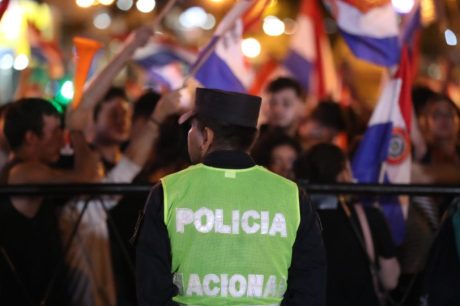 Paraguai amanhece com protestos após políticos pedirem recontagem de votos