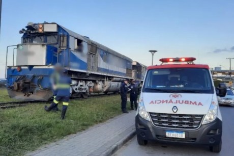 Jovem é atropelada por trem em Almirante Tamandaré 