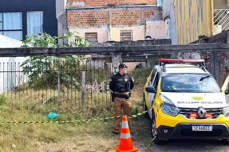 Homem é encontrado morto em terreno baldio próximo ao viaduto do bairro Caiuá