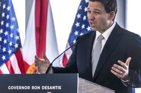 DeSantis anuncia coalizão de xerifes de todos os EUA contra o 