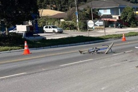 Ciclista de 67 anos morre atropelado na Rodovia dos Minérios em Almirante Tamandaré