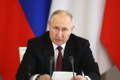 Kremlin alerta para 