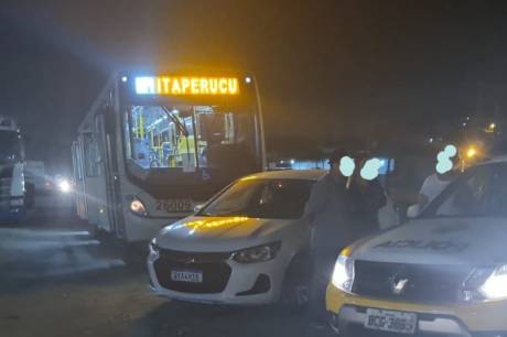 Assalto em ônibus da linha Itaperuçu aterroriza passageiros na Rodovia dos Minérios