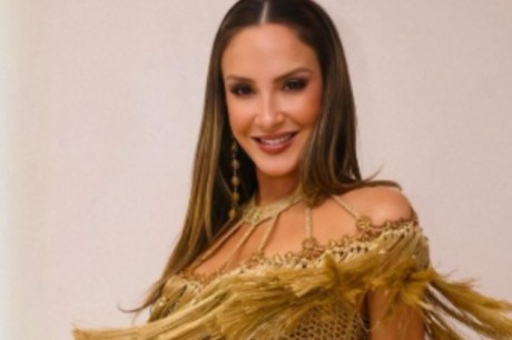 Claudia Leitte bloqueia Ivete Sangalo após polêmica com a música ?Caranguejo?