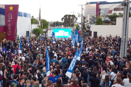 Campo Real recepciona mais de 1.700 novos alunos para 2025