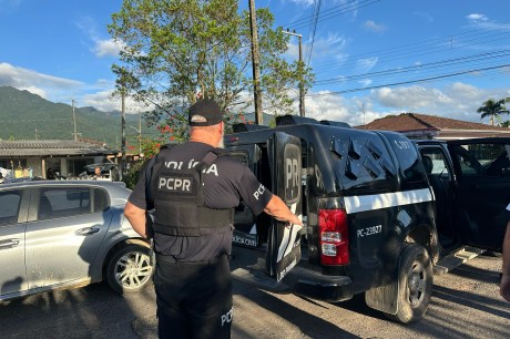 Integrantes de grupo que fez arrastões em rodovia do Paraná durante congestionamento são presos em operação